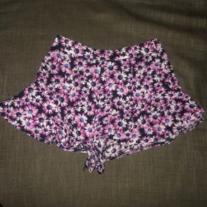 High waisted floral shorts (looks like a skirt)